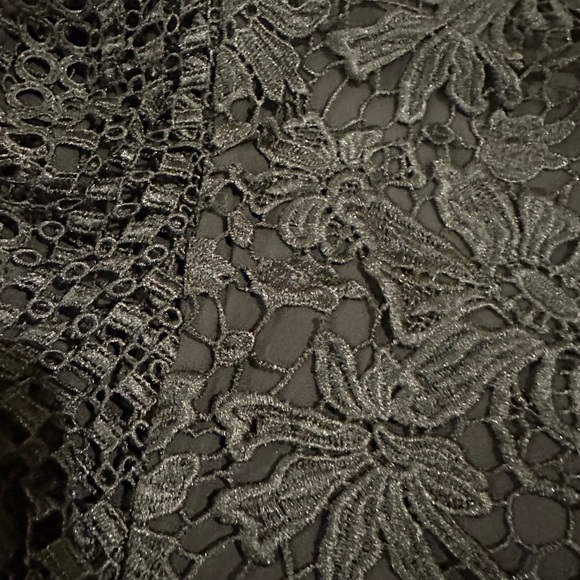 Ted Baker Zania Lace Tee size 0 like new - Picture 14 of 14